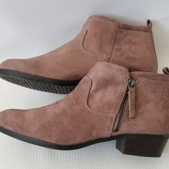 Arizona Jean Company Shoes - Arizona AZ Garrity #women booties sz 11M